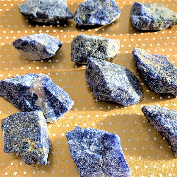 Sodalite (Communications, Insight, Calming, Clarity, Intuition, Self-Expressions)